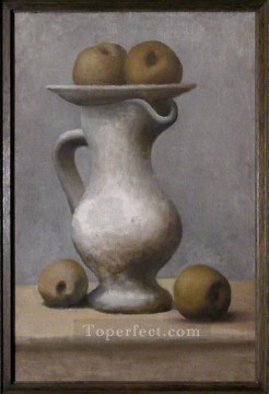 パブロ・ピカソ Painting - 水差しとリンゴのある静物 1913年 パブロ・ピカソ
